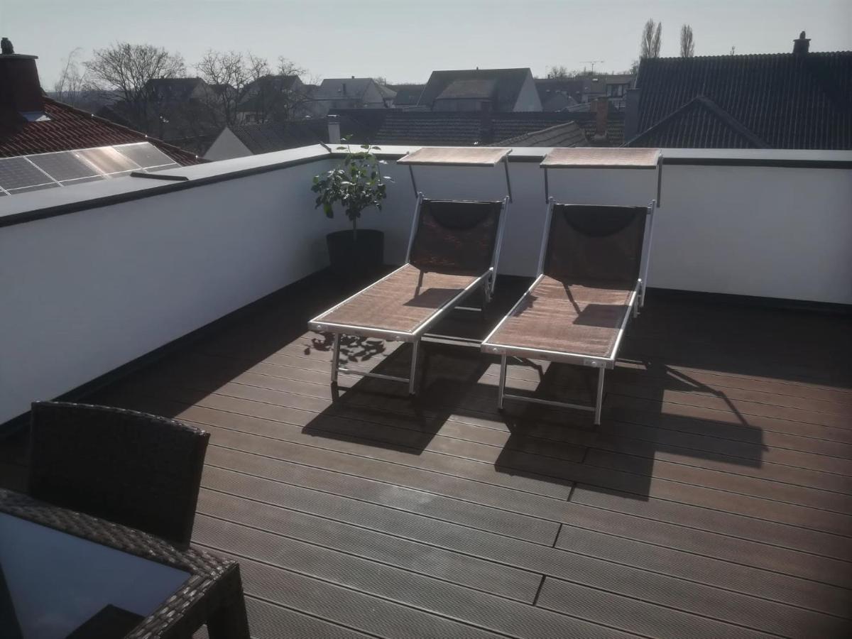 Penthouse Griemann 2 Fuer Max 4 Personen Mit Eigener Grosser Dachterrasse Zum Relaxen! Illmitz Extérieur photo