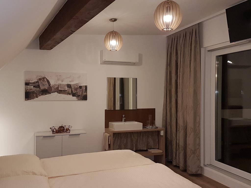 Penthouse Griemann 2 Fuer Max 4 Personen Mit Eigener Grosser Dachterrasse Zum Relaxen! Illmitz Extérieur photo